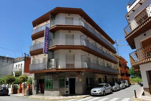 Hostal Los Manos 布拉内斯 外观 照片